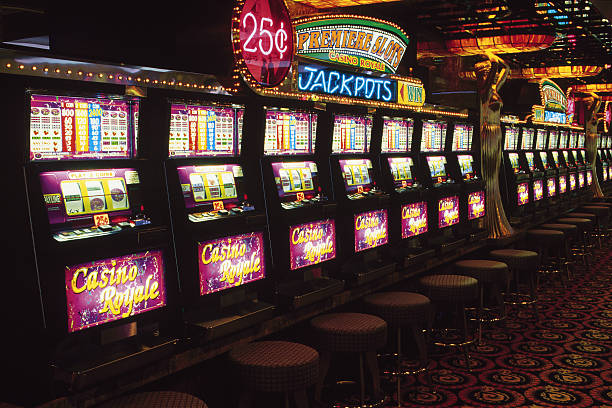 Live dealer game streamed on mobile phone